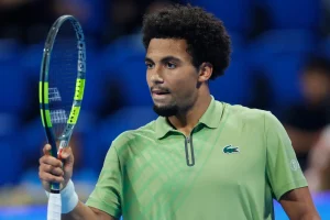Fils rejoint la cinquième finale de sa carrière et affrontera Alcaraz • TennisTemple