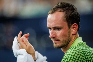 Medvedev dévoile la face cachée du circuit ATP • TennisTemple