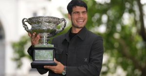 Vainqueur de l&rsquo;Open d&rsquo;Australie, Carlos Alcaraz est aux anges : « C&rsquo;est une sensation incroyable »
