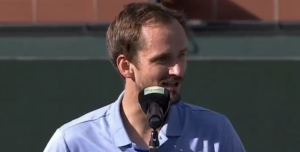 Actualité > Daniil Medvedev : « Je pense que ce n&rsquo;est pas juste de dire que c&rsquo;est seulement moi, ou Novak, ou seulement Sascha qui peuvent défier Sinner et Alcaraz »