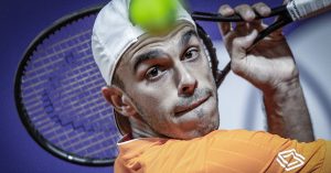 ATP – Miami > Cerundolo pose le débat : « Dans le vestiaire, j’en parle avec mes collègues et tous disent la même chose : dès le premier tour, à part peut-être Alcaraz, n’importe quel match est une guerre »