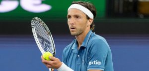 ATP – Miami > La réponse de Rinderknech à Alcaraz : « Si les gars jouaient comme Federer, je pense qu&rsquo;il serait plus enquiquiné sur ses matches »