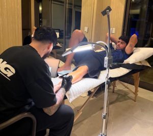 Alcaraz perpétue sa tradition avec un nouveau tatouage pour célébrer Melbourne