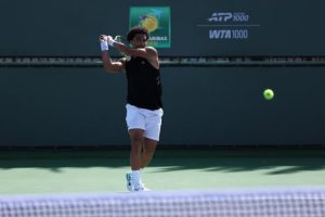 Arthur Fils qualifié pour le troisième tour du Masters 1000 d&rsquo;Indian Wells après l&rsquo;abandon de Dino Prizmic