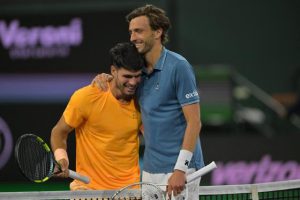 Arthur Rinderknech après son élimination face à Carlos Alcaraz à Indian Wells : « Il repousse les limites du tennis »