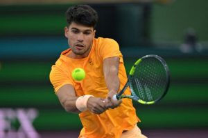 Carlos Alcaraz après son match contre Arthur Rinderknech à Indian Wells : « Je suis parfois fatigué de jouer Roger Federer à chaque match »