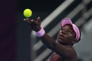 « C’est un peu étrange de me voir dans le Top 10 », affirme Mboko après sa victoire contre Anisimova