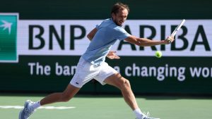 Daniil Medvedev : « Pouvez-vous m’aider ? »… L’énorme mésaventure du Russe, dont les bagages ont été perdus avant le tournoi de Miami