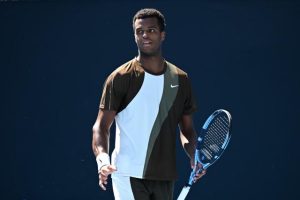 Giovanni Mpetshi Perricard battu au premier tour du Masters 1000 de Miami par Camilo Ugo Carabelli
