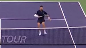 Il est absolument partout : le point sensationnel de Djokovic à Indian Wells