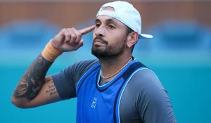 « J’étais à deux sets de devenir immortel dans ce sport, j’y pense chaque jour », Kyrgios révèle le moment le plus marquant de sa carrière