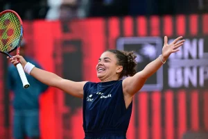 Paolini signe un record de longévité dans le top 10 et entre dans l’histoire du tennis italien