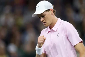 Sinner domine Zverev pour la 7e fois d’affilée et n’est plus qu’à une marche du Sunshine Double