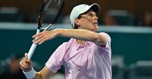 Tennis – Miami (H) : Sinner bousculé mais en quarts