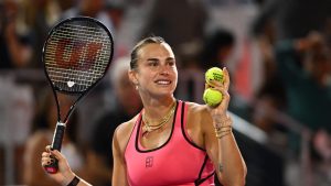 pourquoi Sabalenka aime dire des insultes en portugais en plein match