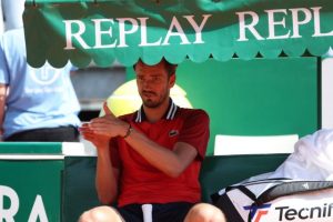 6-0, 6-0… Daniil Medvedev auteur d&rsquo;une performance désastreuse contre Matteo Berrettini au 2e tour du Masters 1000 de Monte-Carlo