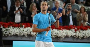 ATP Madrid: Alexander Zverev élimine Flavio Cobolli et rejoint Alexander Blockx en demi-finale