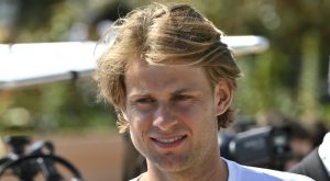ATP – Monte Carlo > Zizou Bergs sur Jannik Sinner : « On s&rsquo;entraînait à Indian Wells, on s&rsquo;amusait bien, on discutait et c&rsquo;est là qu&rsquo;il m&rsquo;a dit : &lsquo;Hé, ça te dirait de jouer en double avec moi à Monte-Carlo ?' »
