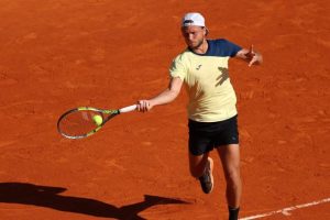 Alexandre Müller s&rsquo;effondre contre Jan-Lennard Struff au premier tour du Masters 1000 de Madrid