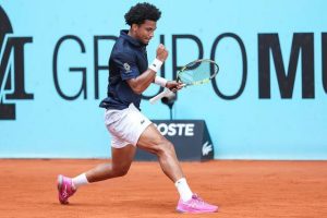 Arthur Fils, qualifié pour les huitièmes de finale du Masters 1000 de Madrid : « Très satisfait de mon attitude »