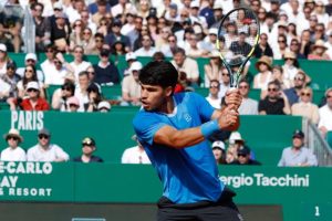 Carlos Alcaraz avant la finale de Monte-Carlo : « Je peux perdre face à Sinner sur n&rsquo;importe quelle surface »