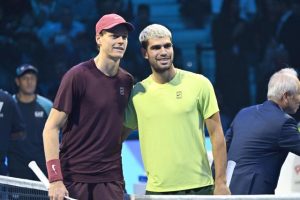 Carlos Alcaraz et Jannik Sinner toujours seuls au sommet du classement ATP, les Français encore groupés