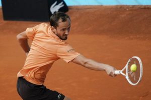 Daniil Medvedev se défait de Nicolai Budkov Kjær au troisième tour du Masters 1000 de Madrid