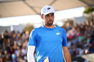Éliminé au premier tour des qualifications à Monte-Carlo, Benjamin Bonzi aura sans doute besoin d&rsquo;une wild-card pour Roland-Garros