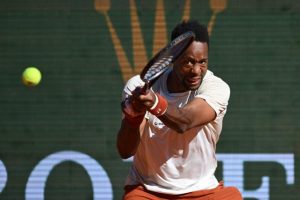Gaël Monfils, qualifié pour le 2e tour du Masters 1000 de Monte-Carlo : « Il y avait de la tension quand même »