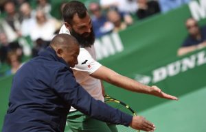 ATP > Carlos Bernardes, ancien arbitre du circuit : « Il n&rsquo;y a plus beaucoup de magiciens comme avant, à l&rsquo;instar de Fabrice Santoro. Mais un match entre Bublik et Alcaraz, je le regarderais sans hésiter » 