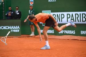 Le fracassage de raquette fou de Daniil Medvedev à Monte-Carlo