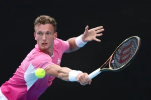 Lehecka s’offre des retrouvailles avec Fils à Madrid : le Tchèque trop costaud pour Musetti en huitièmes de finale