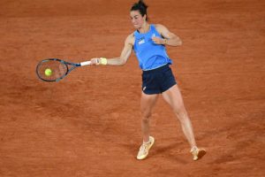 Loïs Boisson sèchement battue par Peyton Stearns à Madrid pour son retour à la compétition