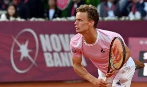 Luca Van Assche s’offre un Top 30 et file en quarts à Marrakech