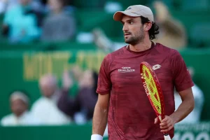 Malgré trois balles de match, Vacherot craque face au 116e mondial à Madrid !