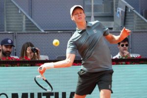 Peu convaincant, Jannik Sinner s&rsquo;impose tout de même face à Cameron Norrie et rejoint les quarts de finale du Masters 1000 de Madrid
