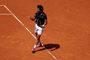 Qualifié pour les quarts de finale du Masters 1000 de Madrid, Arthur Fils se sent « capable de jouer plus juste maintenant »