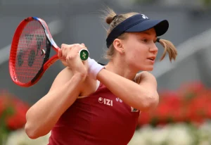 Rybakina survit à un énorme combat pour ses débuts à Madrid !