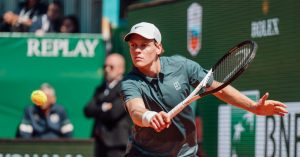 Tennis – ATP – Monte-Carlo : Sinner domine Auger-Aliassime et rejoint le dernier carré