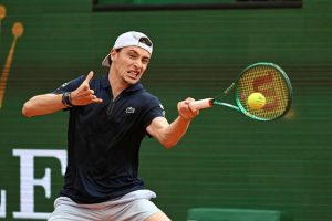 Ugo Humbert impuissant face à Jannik Sinner au deuxième tour du Masters 1000 de Monte-Carlo