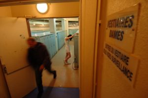 emprise, humiliations et agressions sexuelles… deux femmes accusent un ancien entraîneur de tennis