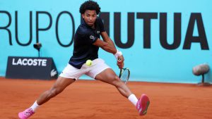 suivez le huitième de finale Arthur Fils-Tomas Etcheverry en live