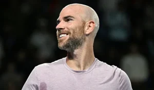 13 défaites de suite sur terre battue : Mannarino sombre contre Dzumhur et quitte Rome dès son entrée en lice