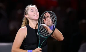 À 19 ans, Andreeva balaye Teichmann et rejoint un troisième quart de finale consécutif à Roland-Garros
