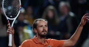 ATP Rome : Medvedev écarte le lucky loser Landaluce et rejoint Sinner en demi-finales