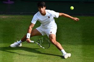 Après Roland-Garros, Carlos Alcaraz déclare forfait pour Wimbledon