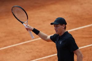 Après l&rsquo;interruption de sa demi-finale à Rome face à Daniil Medvedev, Jannik Sinner a fini par s&rsquo;en sortir
