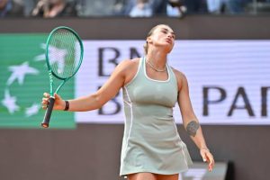 Battue par Sorana Cirstea, la numéro 1 mondiale Aryna Sabalenka déjà éliminée du WTA 1000 de Rome