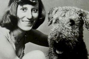 « Ce chiot, je l&rsquo;ai appelé Top Spin parce qu&rsquo;il manquait du lift dans mon jeu » : comment Françoise Dürr a lancé la mode des chiens dans le tennis
