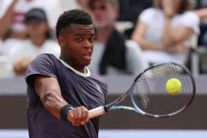 « Ce n’est pas un hasard » : le clan Mpetshi Perricard critique la programmation du match contre Musetti